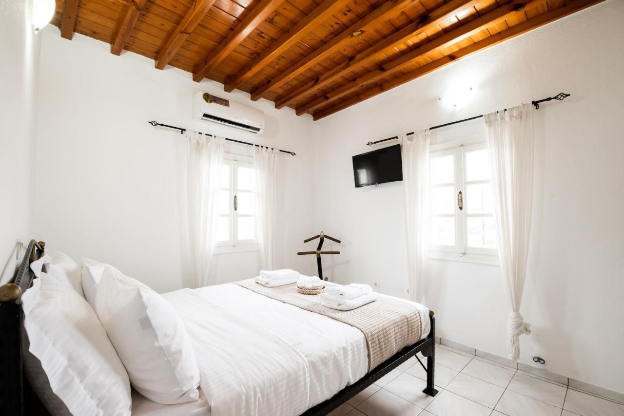 Aniko Suites Psarou Psarou  Luaran gambar